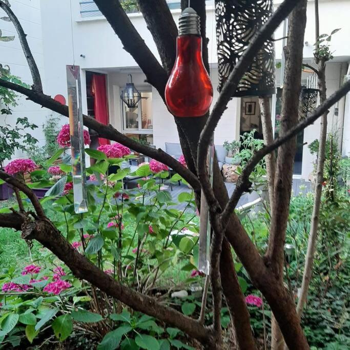 Appartement Cosy Avec Jardin Et Parking Gennevilliers Exterior foto